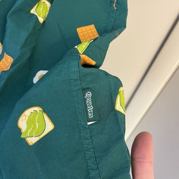 Tipsy Elves Green Button Shirt Chicken Waffles Eggs Sausage Medium Men’s Novelty - Picture 6 of 10